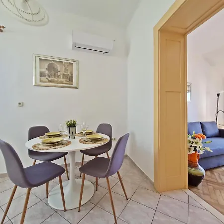 The View Апартаменты *